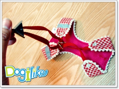 Dogilike.com :: REVIEW : ¨٧ + Ѵ͡ Ҩҡ