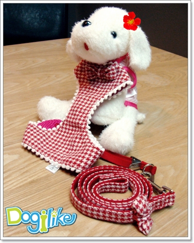 Dogilike.com :: REVIEW : ¨٧ + Ѵ͡ Ҩҡ