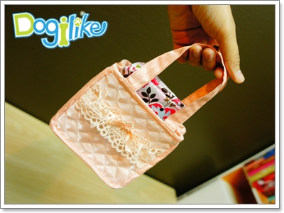 Dogilike.com :: REVIEW : ชามอาหารสุนัขสำหรับพกพา